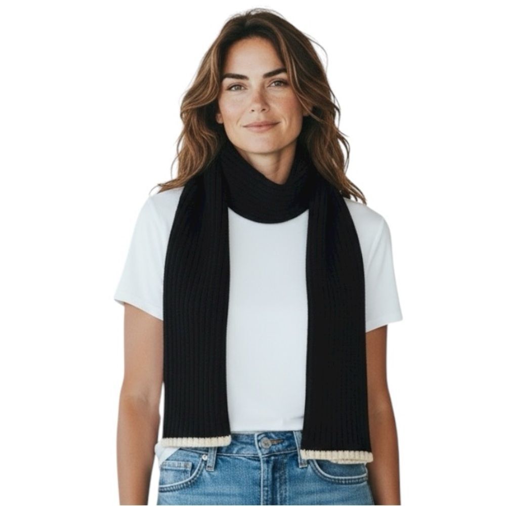 🔃Coach Signature Black Scarf
